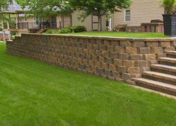 Retaining-Wall-Front-Yard Retaining-Wall-Front-Yard